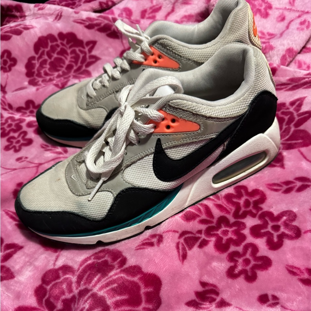 Nike Women’s Grey, Black & Teal Accent Air Sneakers